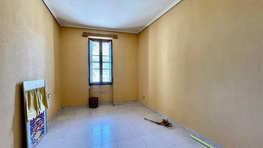 Property 2469 - Image 45